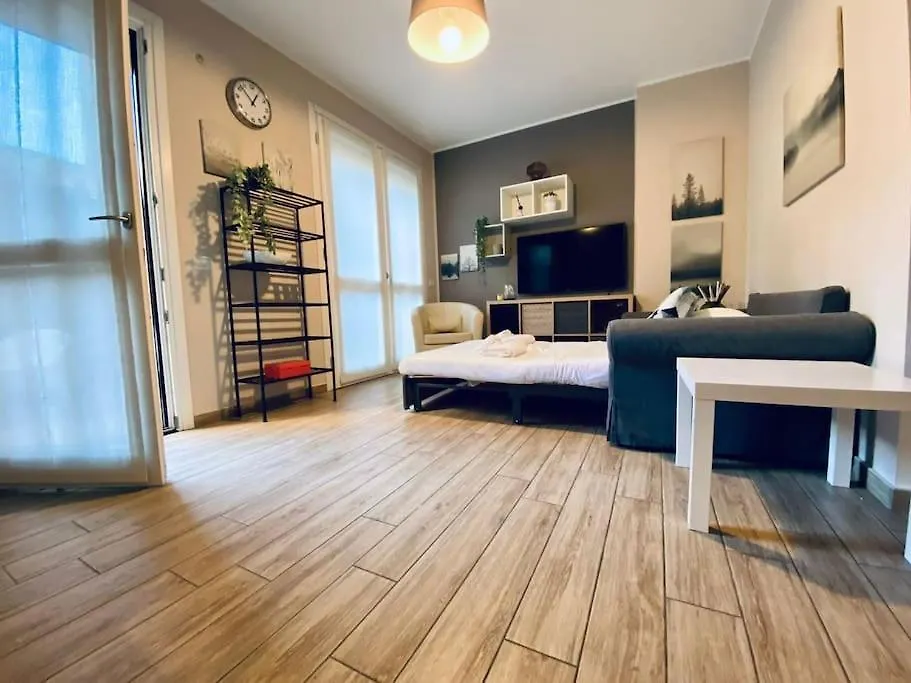 Nuovo Appartamento In Centro - C1 San Donato Milanese 0*,  Italy